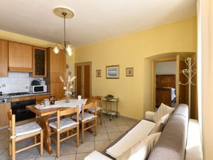 22351777-Ferienwohnung-4-Tignale-300x225-1