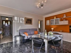 22351771-Ferienwohnung-4-Tignale-300x225-2