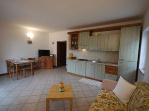 22352689-Ferienwohnung-4-Tignale-300x225-3