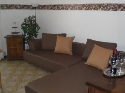 206 Wohnzimmer mit Wohnlandschaft