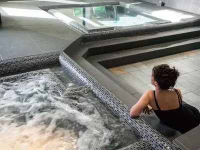 hot-tub