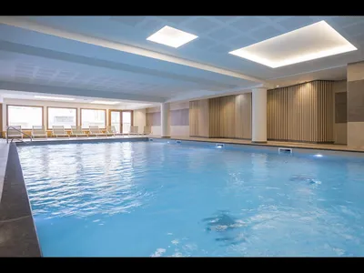 PoolOfHouse