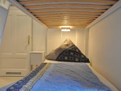 Schlafzimmer mit Doppelstockbett.