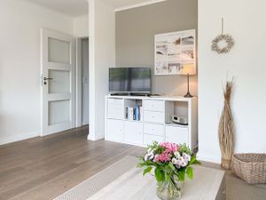 23373887-Ferienwohnung-4-Timmendorfer Strand-300x225-2