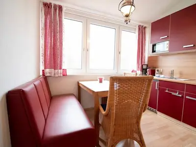 Ferienwohnung für 2 Personen (43 m²) in Timmendorfer Strand 8/10