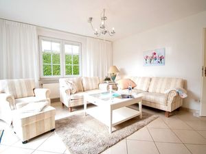 23968654-Ferienwohnung-4-Timmendorfer Strand-300x225-3