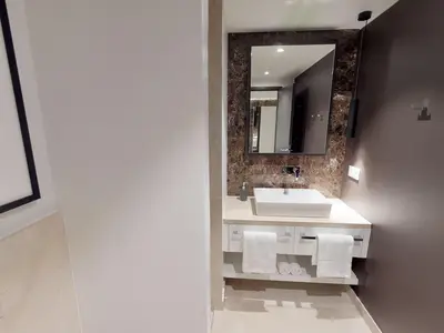 Design & Komfort mit Meeresnähe – Exklusives Apartment für Genießer