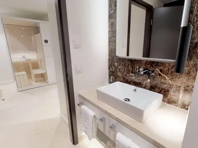 Luxus, Haustierfreundlich & Strandnah - Ferienapartment mit Balkon & Sauna in Timmendorfer Strand