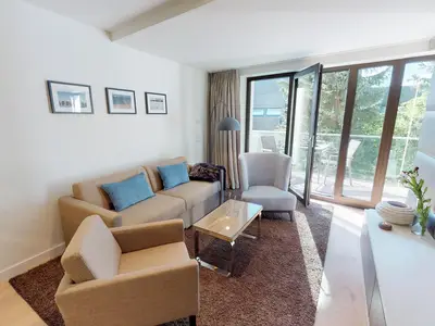 Luxus, Haustierfreundlich & Strandnah - Ferienapartment mit Balkon & Sauna in Timmendorfer Strand