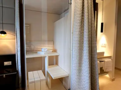 Luxus und Strandnah-Ferienapartment mit Balkon & Sauna in Timmendorfer Strand