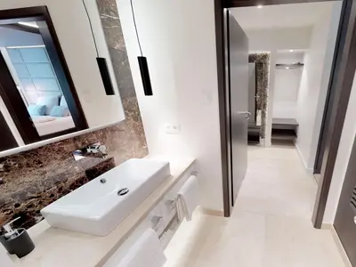Strandnahe, luxuriöse und Hundefreundliche Ferienwohnung mit Balkon