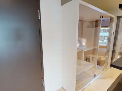 Strandnahe, luxuriöse Ferienwohnung mit Balkon & Sauna