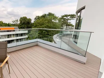 Luxus Ferienpenthouse mit Sauna und riesiger Dachterrasse in Strandlage