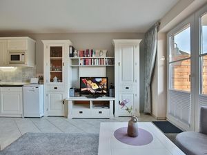 23971147-Ferienwohnung-3-Timmendorfer Strand-300x225-5