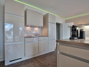 23971218-Ferienwohnung-2-Timmendorfer Strand-300x225-5