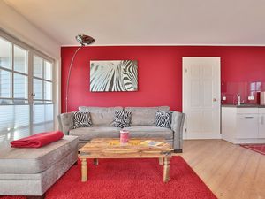 23971295-Ferienwohnung-3-Timmendorfer Strand-300x225-1