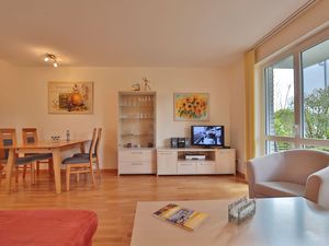 23971366-Ferienwohnung-4-Timmendorfer Strand-300x225-1