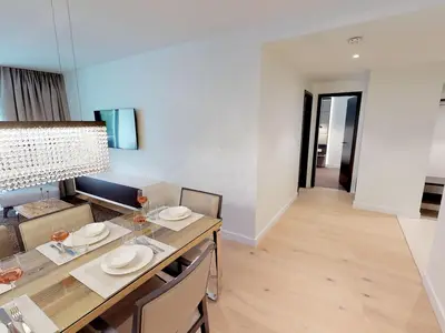 Exklusiv wohnen, nur Minuten vom Meer entfernt mit Balkon & eigener Sauna
