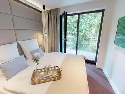 Exklusiv wohnen, nur Minuten vom Meer entfernt mit Balkon & eigener Sauna
