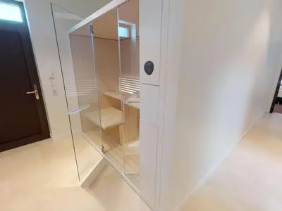 Luxus Ferienpenthouse mit Sauna und riesiger Dachterrasse in Strandlage