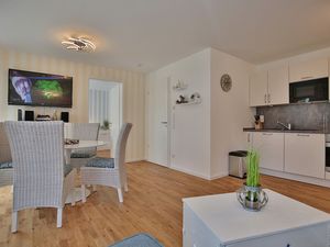 23971125-Ferienwohnung-4-Timmendorfer Strand-300x225-4