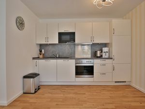 23971125-Ferienwohnung-4-Timmendorfer Strand-300x225-5