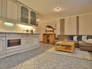 23971128-Ferienwohnung-4-Timmendorfer Strand-300x225-5