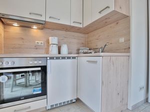 23971144-Ferienwohnung-4-Timmendorfer Strand-300x225-5