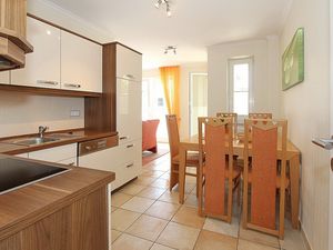 23971189-Ferienwohnung-5-Timmendorfer Strand-300x225-5