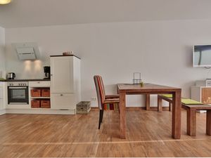 23971244-Ferienwohnung-4-Timmendorfer Strand-300x225-5