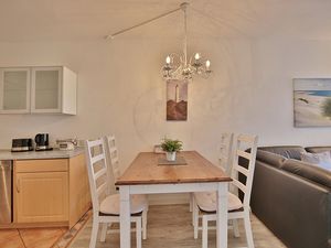 23971290-Ferienwohnung-4-Timmendorfer Strand-300x225-3