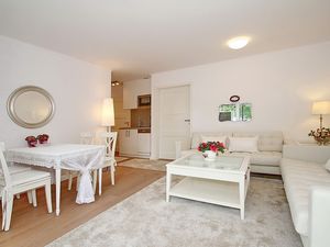 23971307-Ferienwohnung-2-Timmendorfer Strand-300x225-2