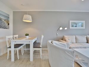 23971335-Ferienwohnung-4-Timmendorfer Strand-300x225-4