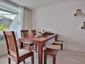 24049450-Ferienwohnung-4-Timmendorfer Strand-300x225-4