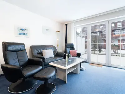 Wohnzimmer, Fernseher, Couch, Sofa, Esstisch, Sitzecke