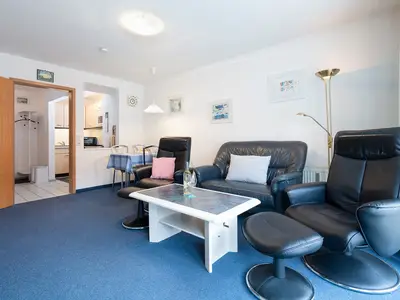 Wohnzimmer, Fernseher, Couch, Sofa, Esstisch, Sitzecke