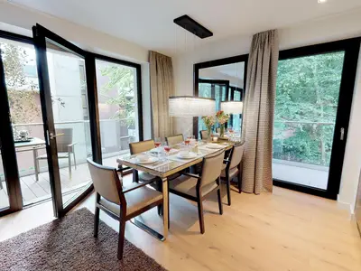 Luxus & Strandnah - Ferienapartment mit Balkon & Sauna in Timmendorfer Strand