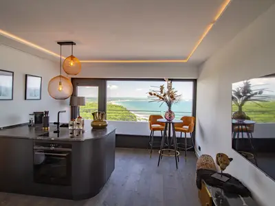 Baltic View No. 360 - Erstklassige Küche trifft auf Ostseepanorama – hier beginnt der Genuss schon beim Frühstück.