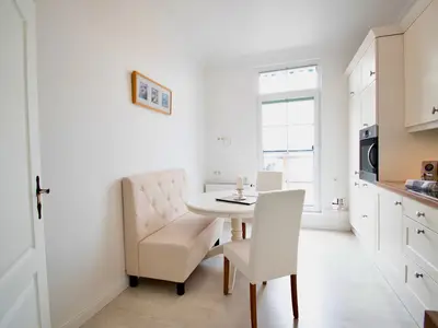 Ferienwohnung für 2 Personen (75 m²) in Timmendorfer Strand 6/10