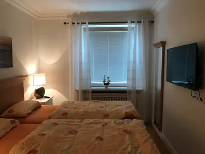 1. Schlafzimmer