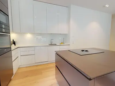 Luxus Ferienpenthouse mit Sauna und riesiger Dachterrasse in Strandlage