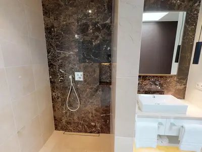 Luxus Ferienpenthouse mit Sauna und riesiger Dachterrasse in Strandlage