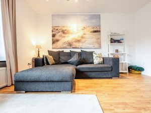 23981900-Ferienwohnung-2-Tinnum (Sylt)-300x225-1