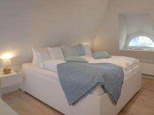 24017832-Ferienwohnung-3-Tinnum (Sylt)-300x225-2