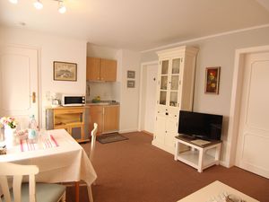 24059596-Ferienwohnung-2-Tinnum (Sylt)-300x225-4