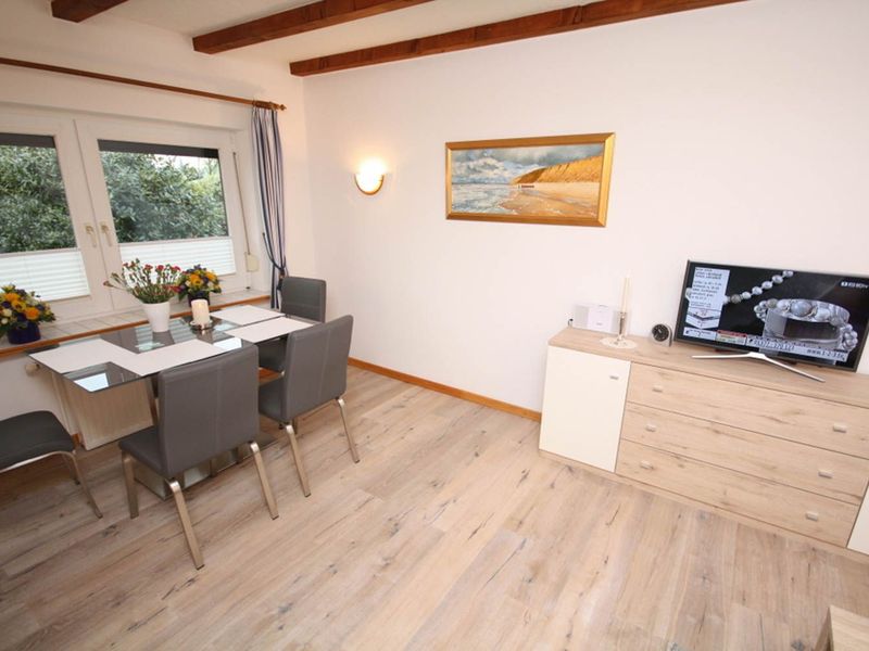 24059701-Ferienwohnung-4-Tinnum (Sylt)-800x600-1