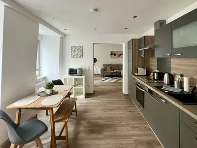 Küche mit Sitzmöglichkeit für 4 Personen