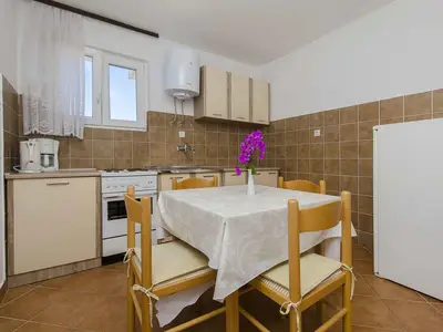 Ferienwohnung für 5 Personen (50 m²) in Tijesno 4/10