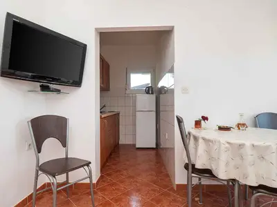 Ferienwohnung für 2 Personen (30 m²) in Tisno 8/10