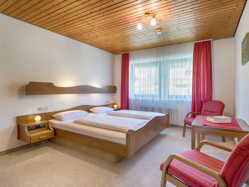 22479625-Ferienwohnung-5-Titisee-Neustadt-800x600-0